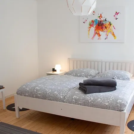 Hufelandstern Bis 7 Personen - Mit E-ladesaeule!